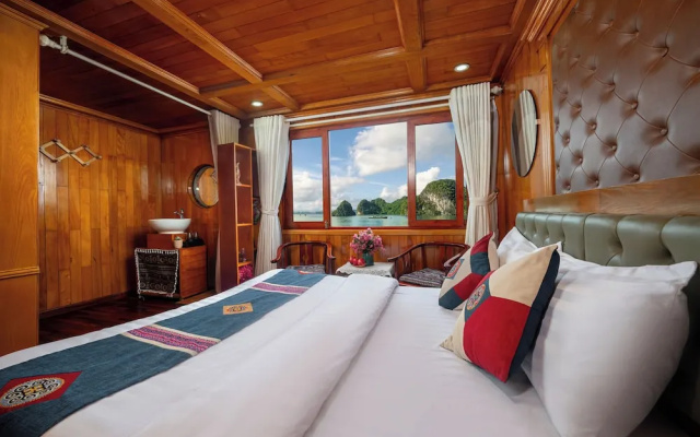 Sunlight Premium Cruise Cat Ba – Guest Rooms – Ha Long