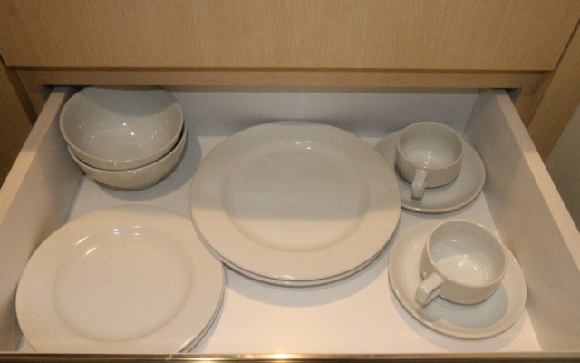 Best Modern 1br Grand Kamala Lagoon Apartment