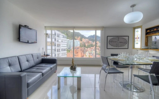 Apartment Zona Rosa 2204