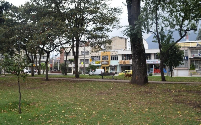 Cuartos en Apartamento en el Parkway