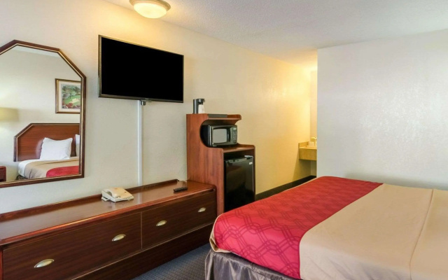 Econo Lodge Williamsburg Historic Area