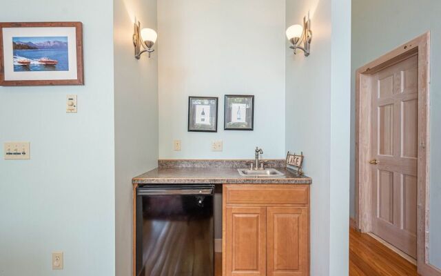 Glass Mountain Lodge