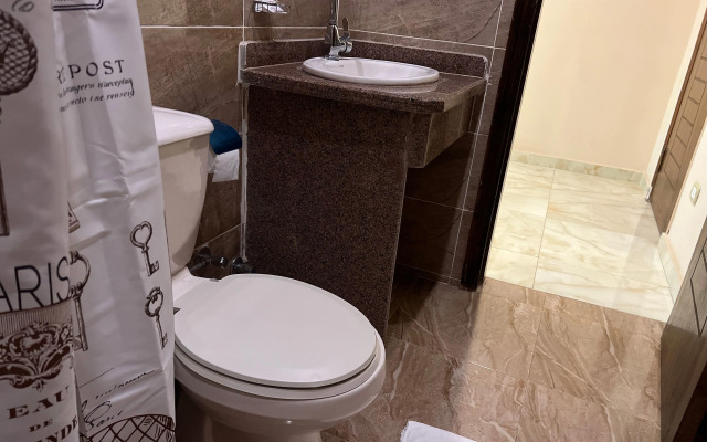 Grand pyramids view hotel
