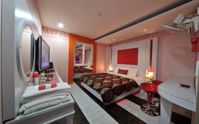 Cheongbaek Motel