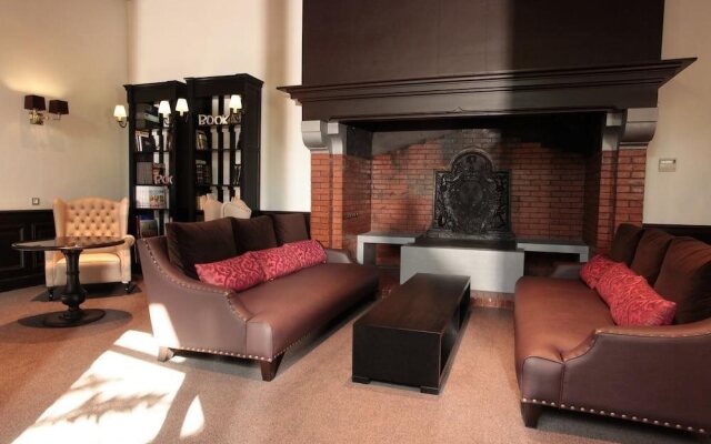Chiberta Residence & Golf