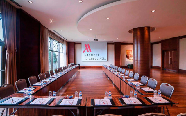 Istanbul Marriott Hotel Asia