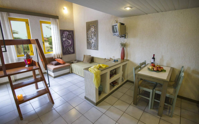 Lycasti Maisonettes