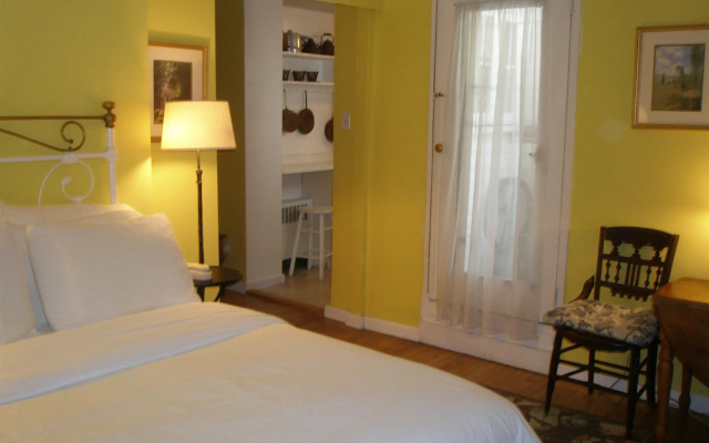 Incentra Village House