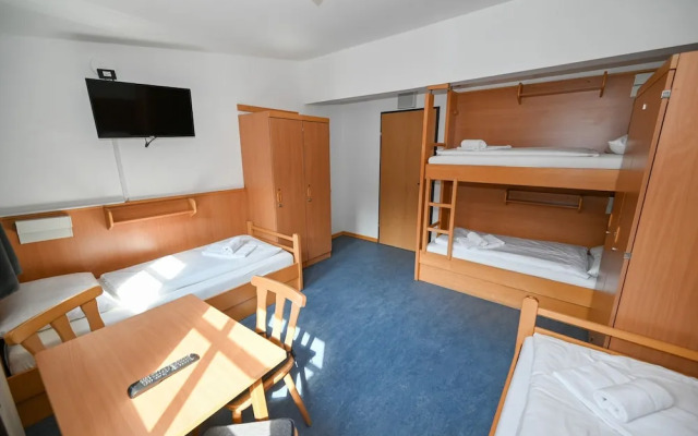 Schmitten 27 - Room 6 200m From ski Lift