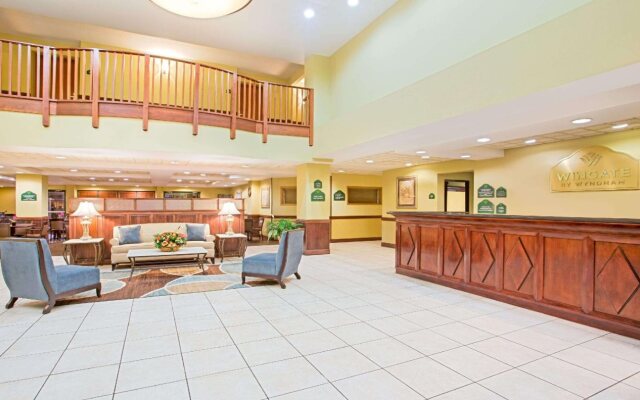 Holiday Inn Express Mobile I-65 by IHG