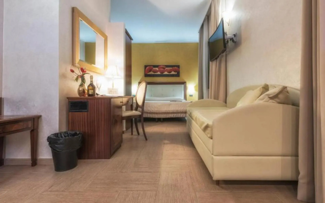Hotel Flora