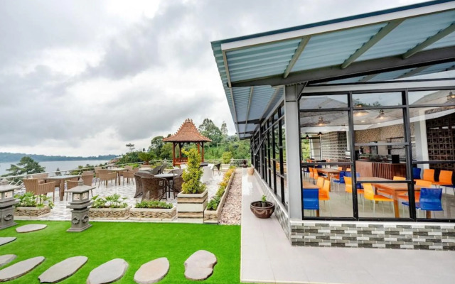 dedanau Hotel