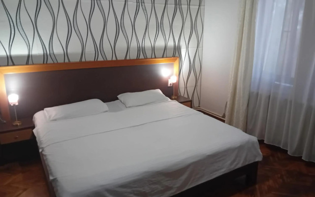 Hotel Vila Silia