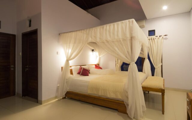 Tri Bagus Villa