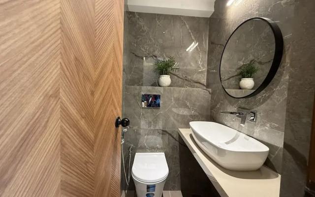 Stylish 1BR With Pool 5 Mins to Candolim Beach