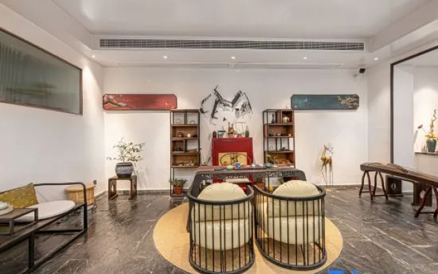 Jinhua Youyou Luming Hotel