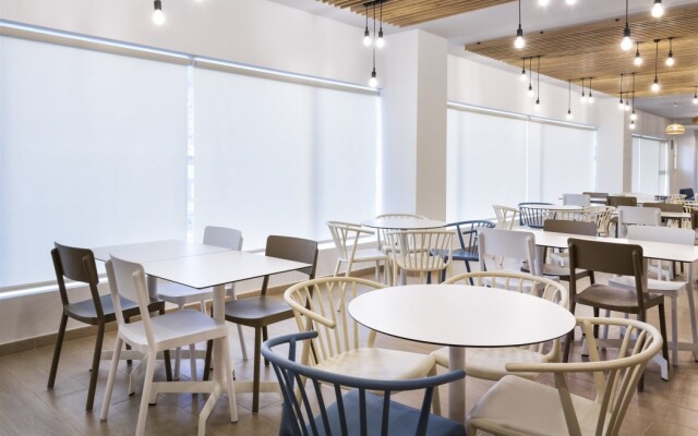 B&B Hotel Almeria Vicar