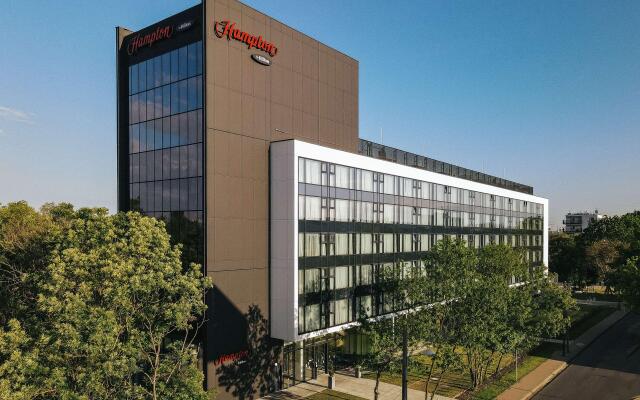 Hampton by Hilton Warsaw Reduta