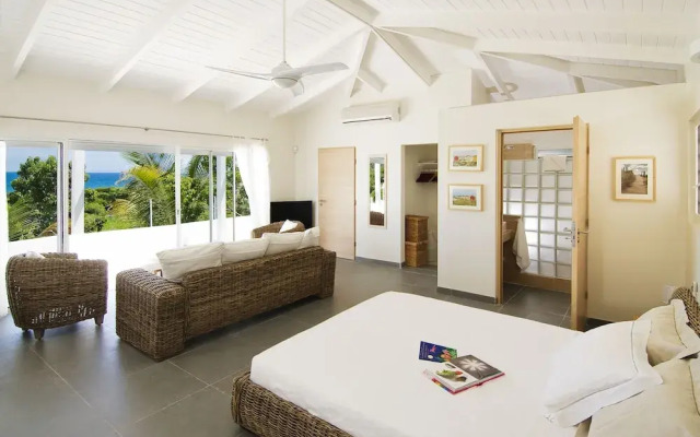 Alizee by Island Properties Online