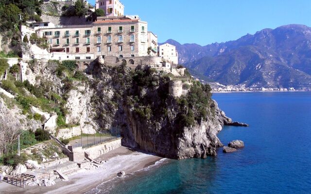 Pontone Hills on Amalfi