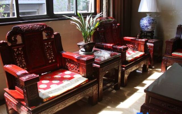 Xuancheng Shuimo Jingting Business Hotel