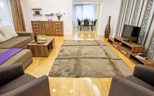 6 Apartments Predeal