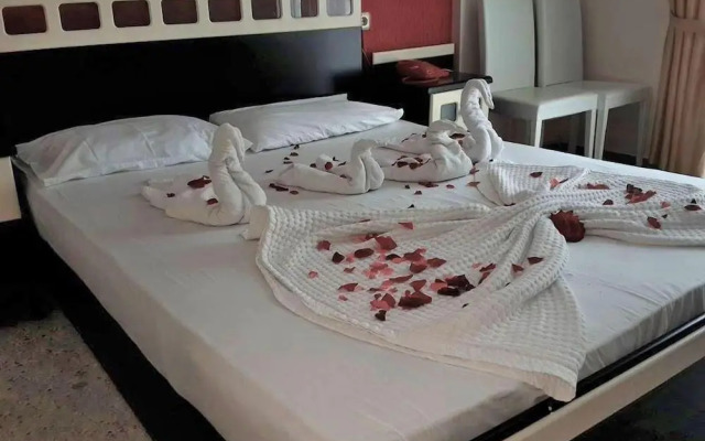 Selay Hotel