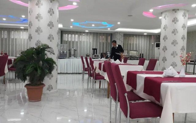 Miroglu Hotel