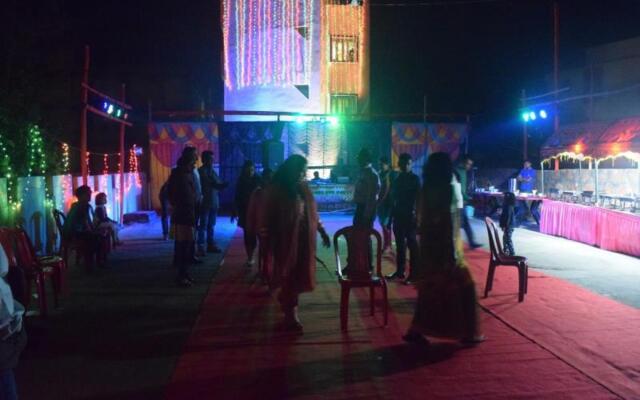 Hotel Golden Dust Puri