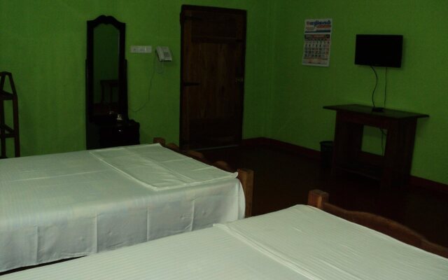 AKR Hotel Kilinochchi