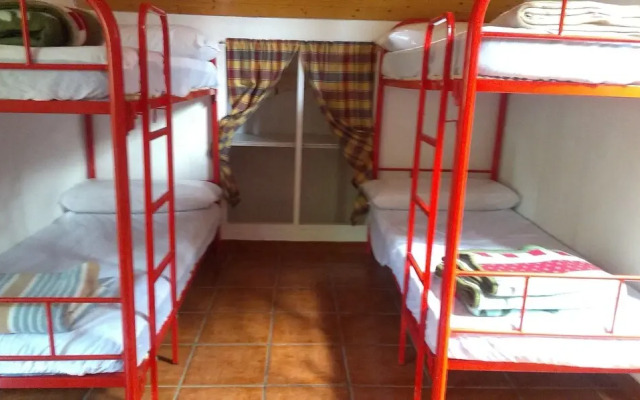 Albergue de Piedrafita, Bosque del Betato