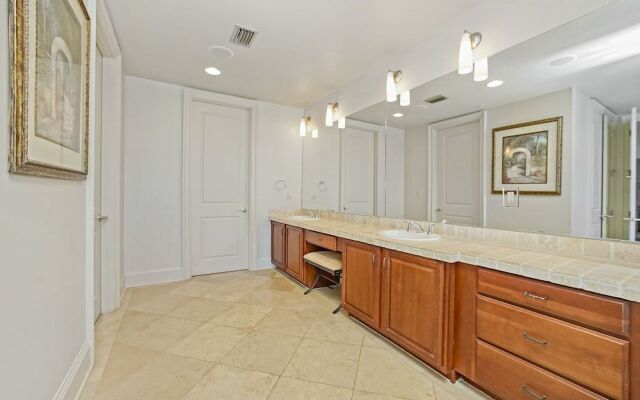 Signature Beach 502 239619 by RedAwning