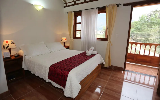 Hospedería Villa de Los Saenz