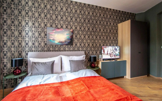 Ruterra Apartments by Cathedral