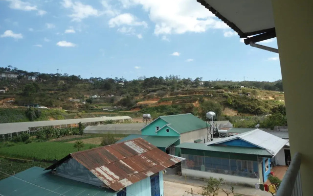 Green Valley Hotel