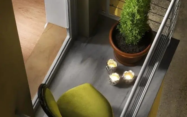 Mayer Loft Suites