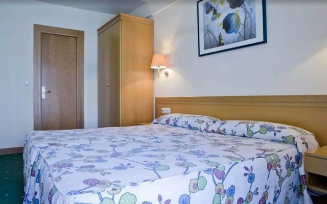 Hotel Zaragoza Plaza