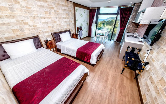Olleyo Resort