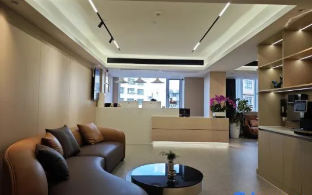 Manning Nanyang Hotel