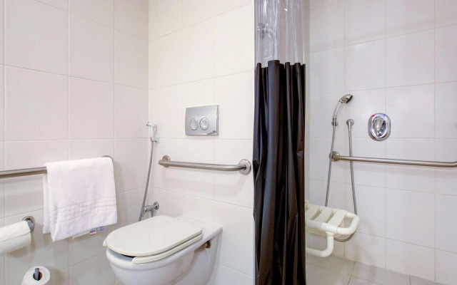 ibis Vitoria Praia de Camburi