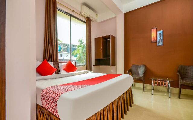 OYO 41030 Palacia Inn