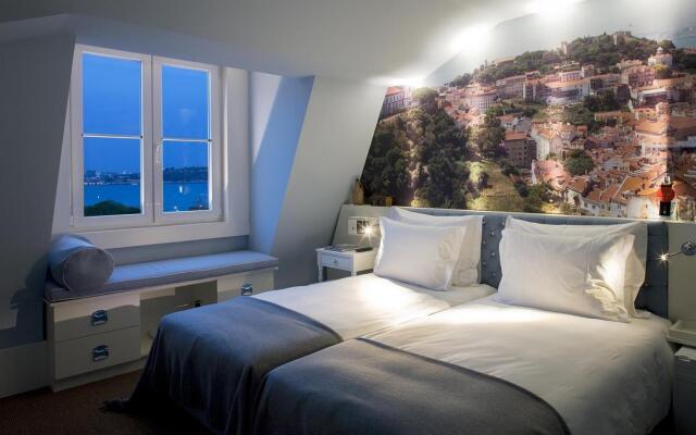 Lx Boutique Hotel