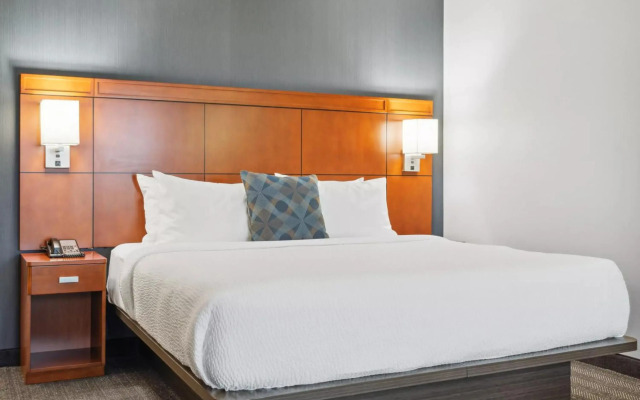 Courtyard by Marriott Burlington Williston