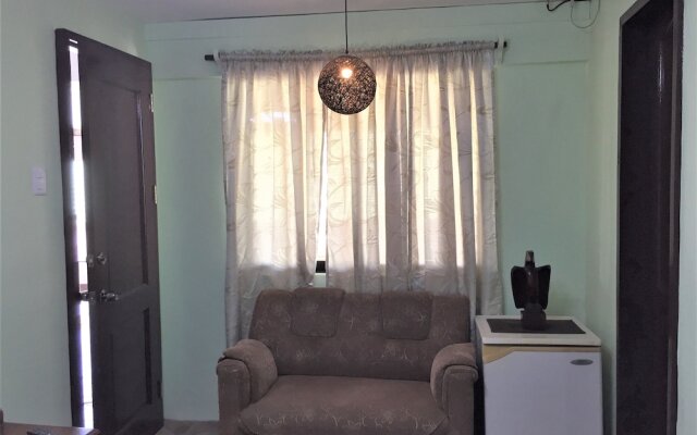 Antonios Pension House