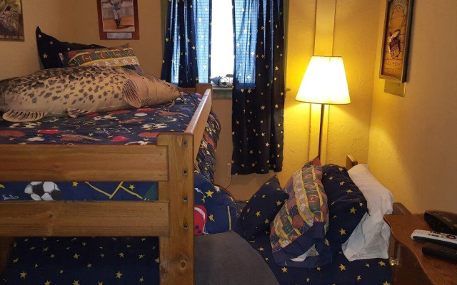 A_southern_river_retreat