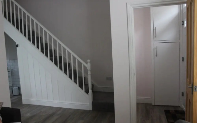 Immaculate 2-bed House