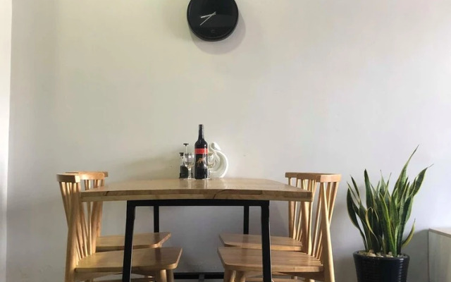 Trangs Beachfront Apartment Nha Trang