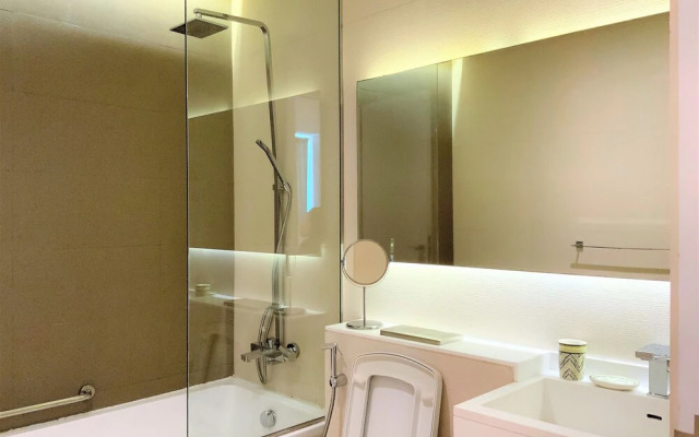 VST - Spacious Furnished 1BR in Marina