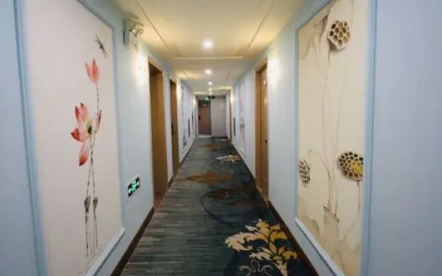 Junyue Zhongyuan Hotel