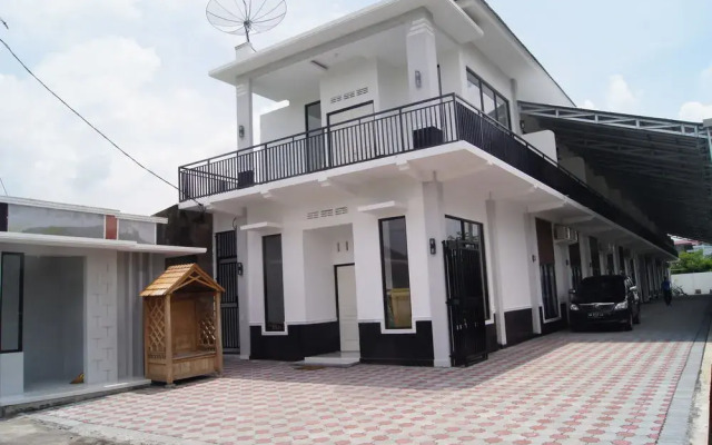 OYO 3843 Medical Kost Syariah